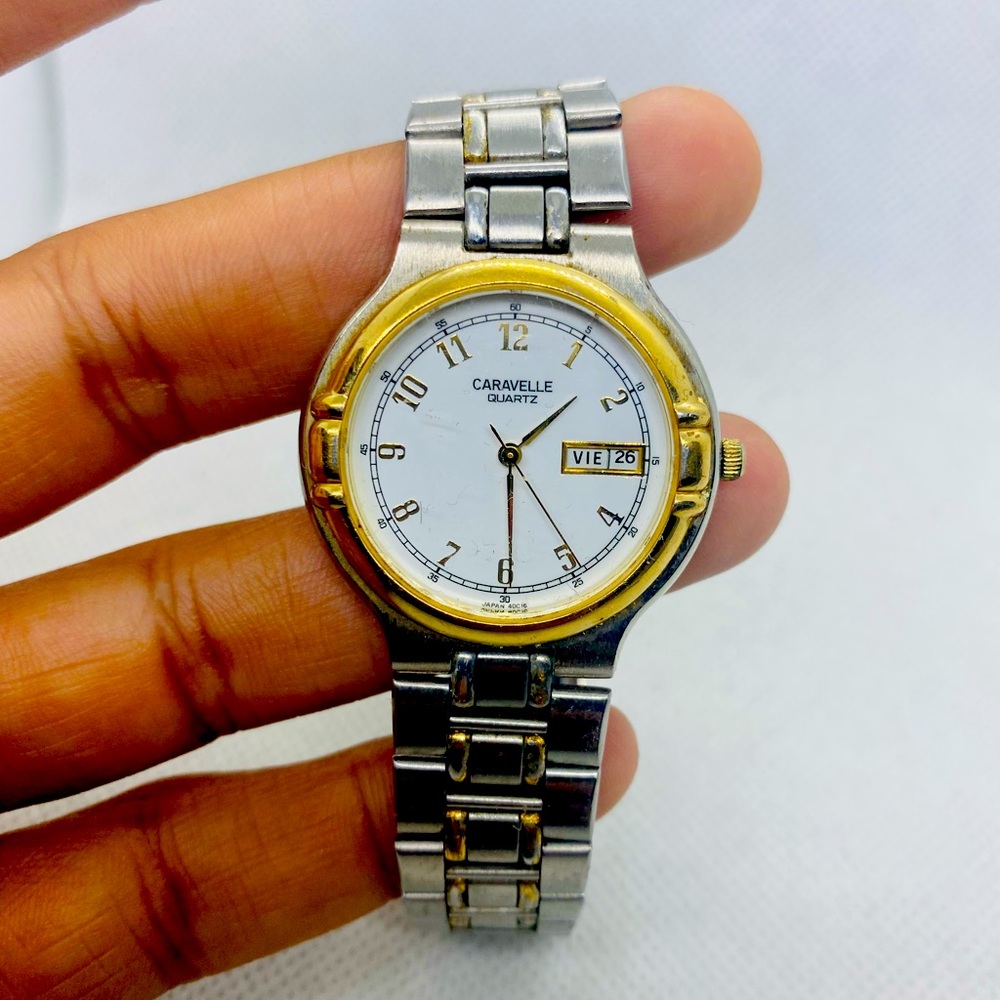 Bulova caravelle vintage watch